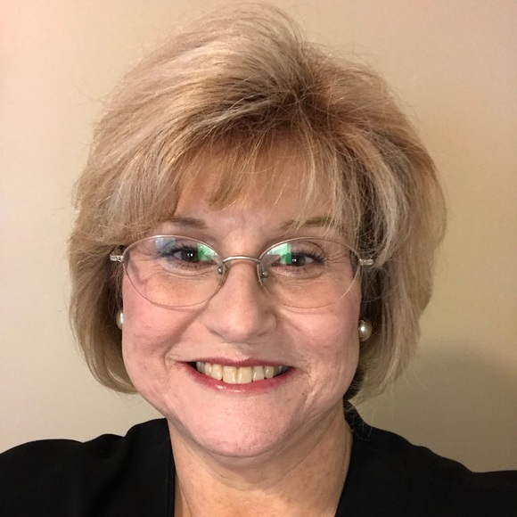 Meet your Posher, Rene - Picture 1 of 1